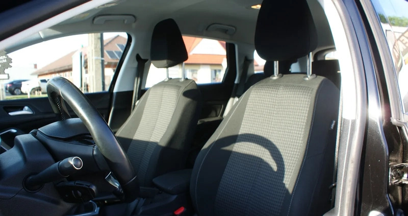 Peugeot 308 cena 47900 przebieg: 141000, rok produkcji 2018 z Oleszyce małe 191